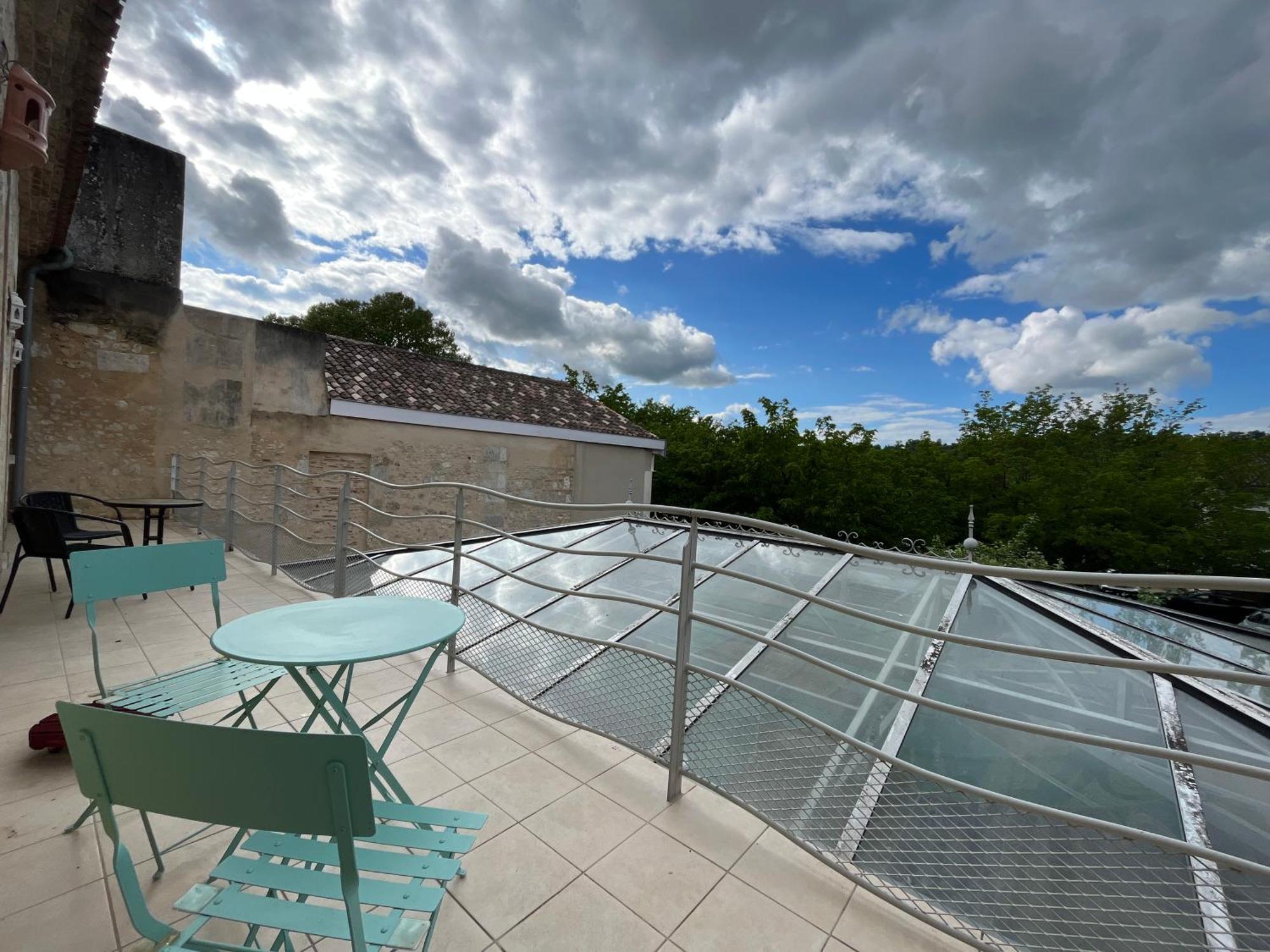 Le Lotus Blanc Bed & Breakfast Sainte-Foy-la-Grande Eksteriør bilde