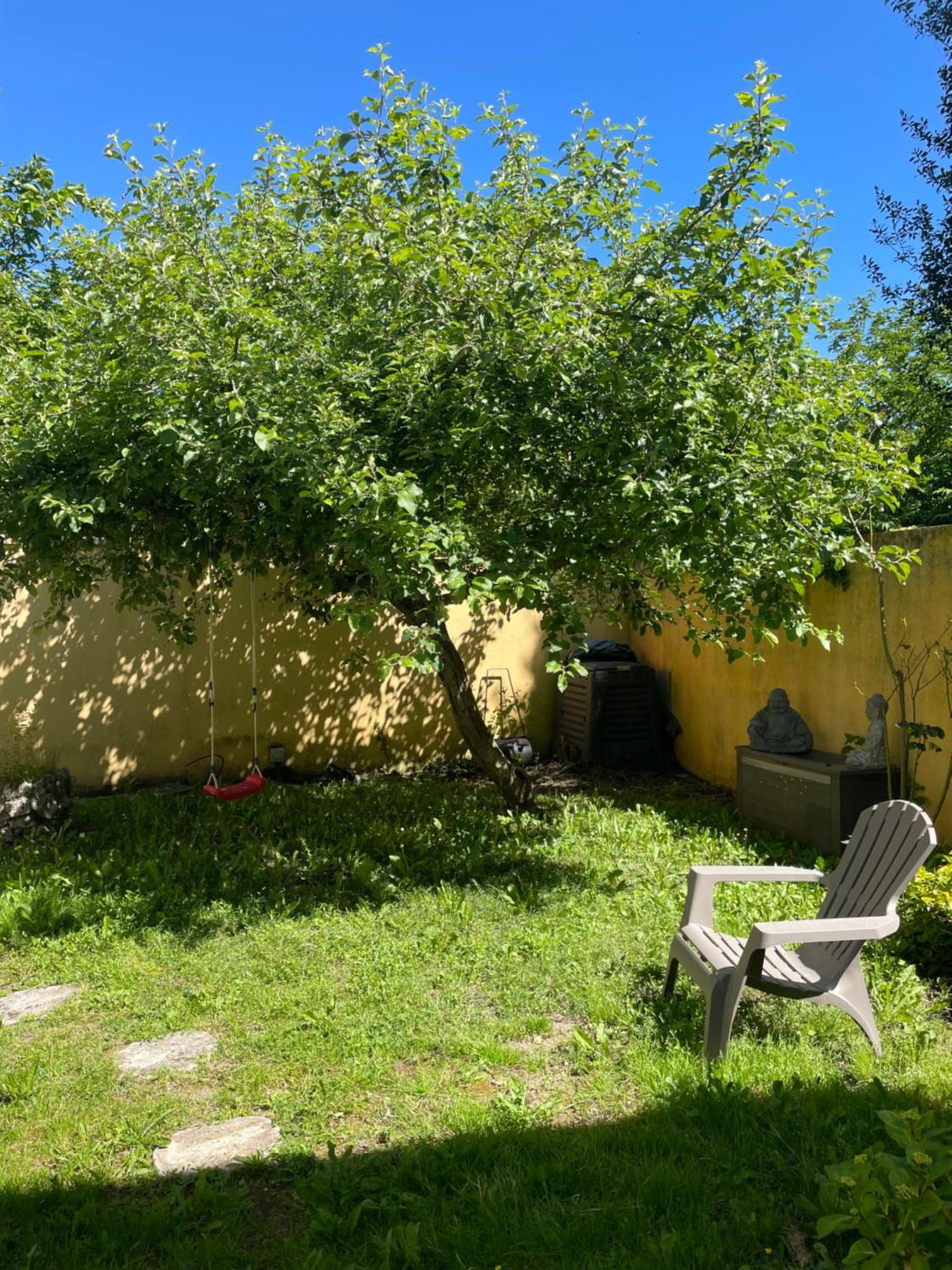 Le Lotus Blanc Bed & Breakfast Sainte-Foy-la-Grande Eksteriør bilde